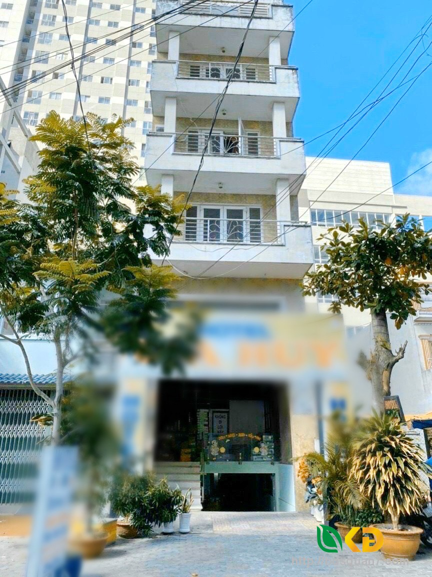 Bán khách sạn đường Lê Thị Chợ (1333 Huỳnh Tấn Phát) Phường Phú Thuận Quận 7
